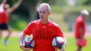 Former Wales coach apologizes for betting “demons”